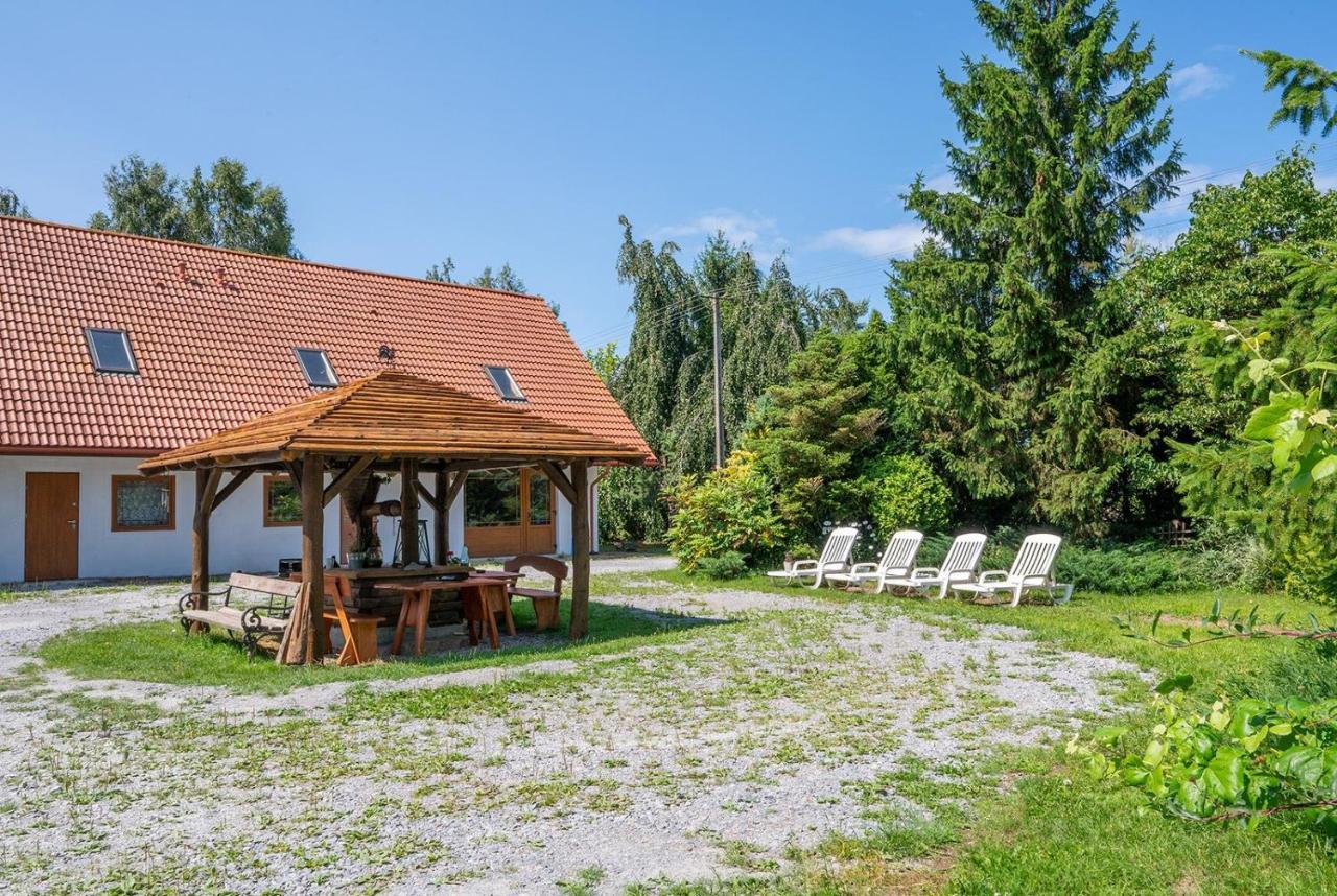 Apartamenty Stodola Jezierzany Extérieur photo